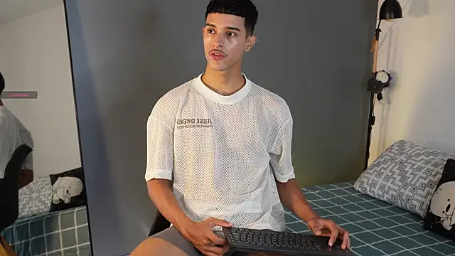 Busterspinter online show from October 5, 2025, 7:23 pm