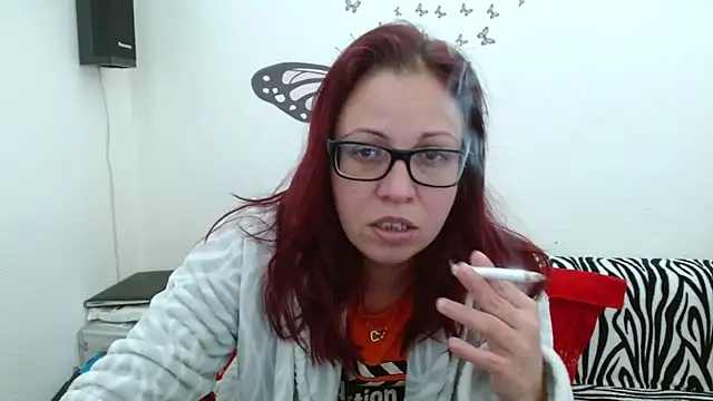 LadyHellene online show from January 6, 2026, 11:58 am