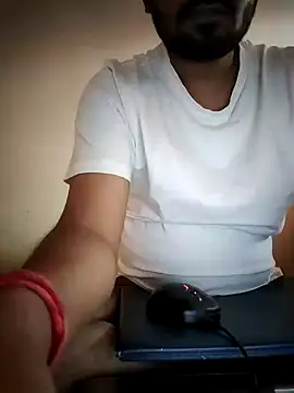 Snapshot of Jayesh_Love chatting on January 5, 2025, 3:53 am Jayesh Love online show from January 5, 2025, 3:53 am