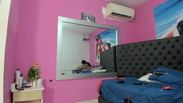  candy jade  online show from March 7, 2026, 11:18 am