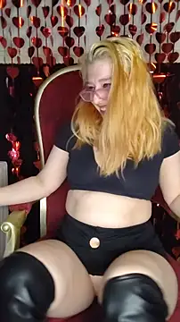 Sweet-SpicyOff online show from March 4, 2025, 9:11 pm