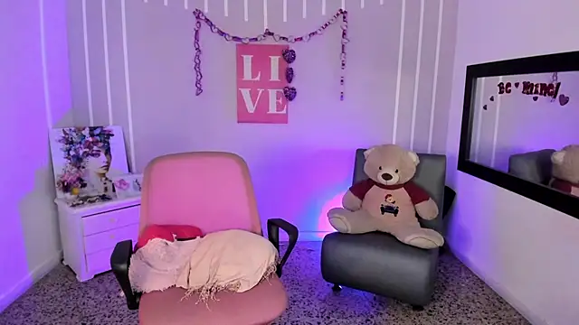 Andy Gamboa online show from March 3, 2025, 8:43 pm