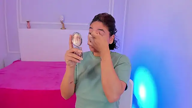 ScarlettWet9 online show from January 14, 2025, 4:04 am