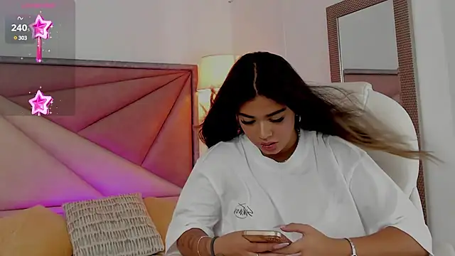 GiaFu online show from January 30, 2025, 6:00 pm