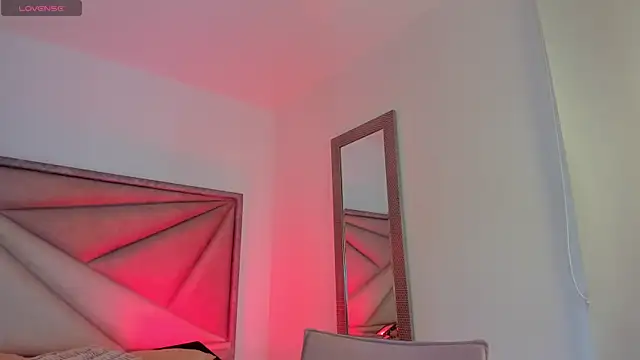 GiaFu online show from November 29, 2025, 5:49 pm