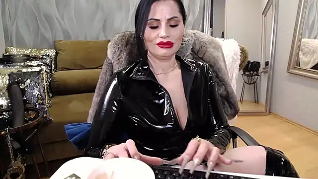 Sara Poison online show from March 21, 2026, 8:19 am