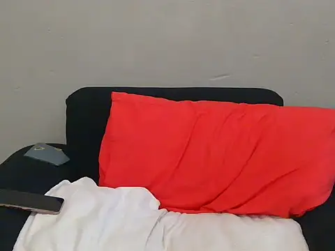 Snapshot of Mollybrookexx chatting on January 12, 2025, 12:33 pm Mollybrookexx online show from January 12, 2025, 12:33 pm