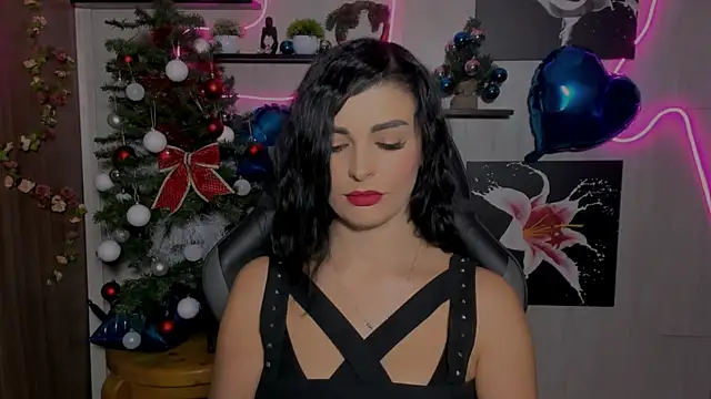 Snapshot of KayWuds chatting on January 11, 2025, 2:15 pm KayWuds online show from January 11, 2025, 2:15 pm