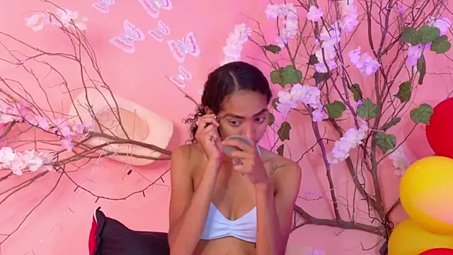Charlotte Love10 online show from May 28, 2026, 12:57 pm