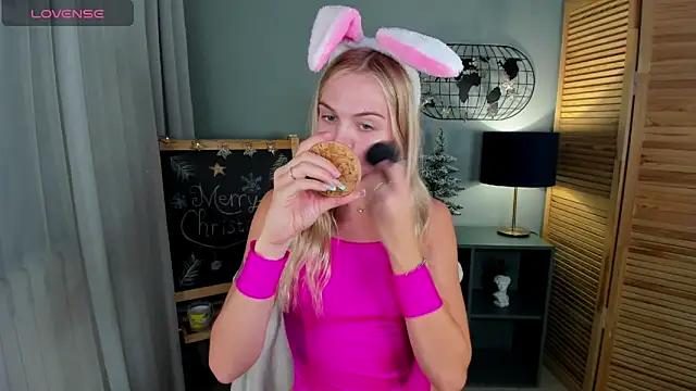 Aria69Stars online show from December 16, 2025, 10:20 am