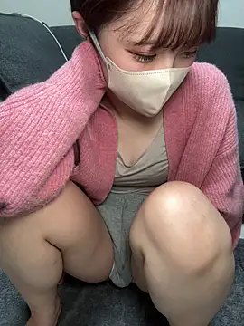 -x MIU x online show from February 25, 2026, 10:03 am