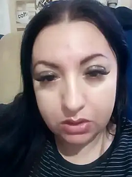 Veronica-Celie online show from January 27, 2025, 1:41 pm