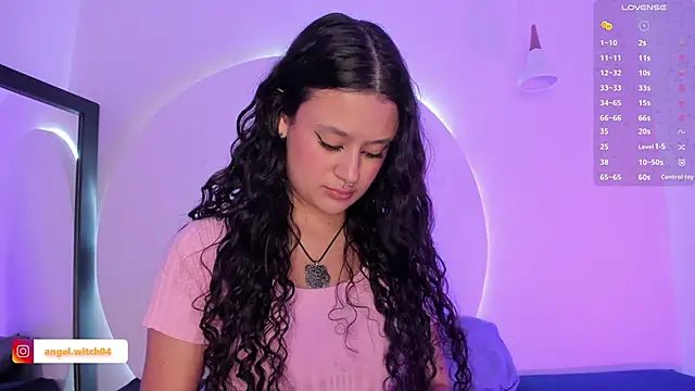 Snapshot of angel_witch chatting on February 6, 2025, 1:54 pm angel witch online show from February 6, 2025, 1:54 pm