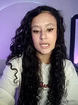 Snapshot of angel_witch chatting on March 10, 2025, 5:07 pm angel witch online show from March 10, 2025, 5:07 pm