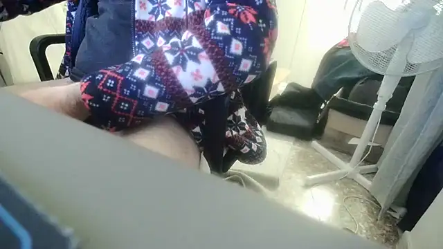 Snapshot of sbrodo96 chatting on February 14, 2026, 12:46 pm sbrodo96 online show from February 14, 2026, 12:46 pm