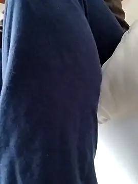 Dikkiduohottt online show from March 2, 2026, 2:13 pm