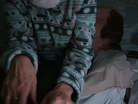 VeneRed online show from November 5, 2025, 8:20 pm