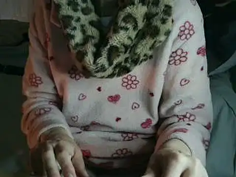 VeneRed online show from March 28, 2026, 10:04 am