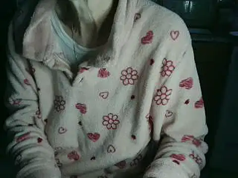 Snapshot of VeneRed chatting on April 30, 2026, 5:08 pm VeneRed online show from April 30, 2026, 5:08 pm