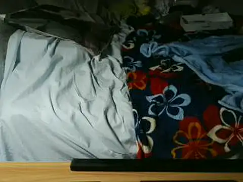 Snapshot of VeneRed chatting on May 20, 2026, 6:58 pm VeneRed online show from May 20, 2026, 6:58 pm