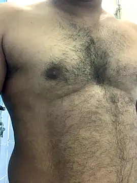 desiduzz21 online show from December 14, 2025, 8:57 pm