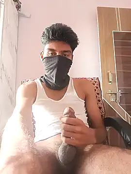 Snapshot of xxxgayroy12 chatting on January 4, 2025, 10:38 am xxxgayroy12 online show from January 4, 2025, 10:38 am