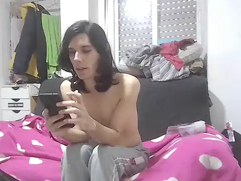 Just Gabriella online show from March 11, 2025, 1:45 pm