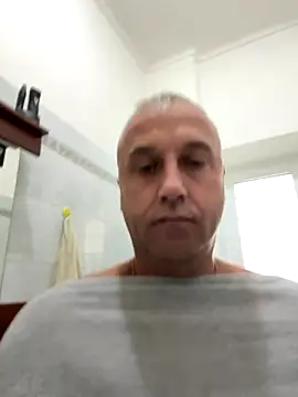 Lecatore80 online show from October 5, 2025, 7:50 am