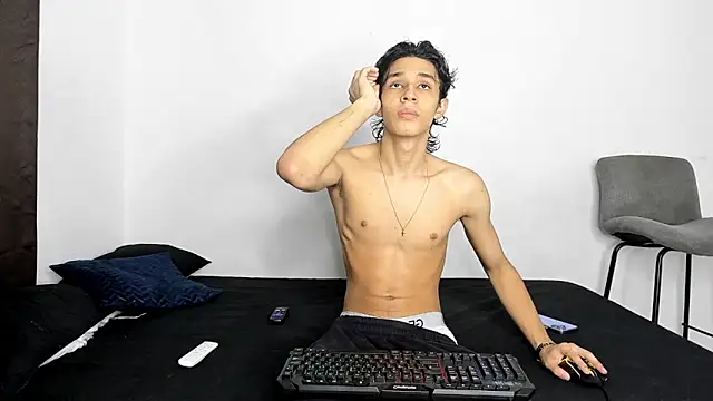 evanscollins online show from December 18, 2025, 10:27 pm