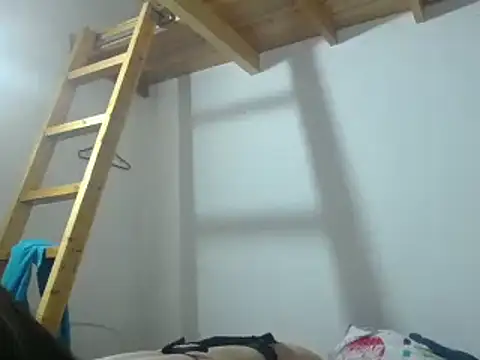 Snapshot of khleo_lionss chatting on December 7, 2024, 6:54 am khleo lionss online show from December 7, 2024, 6:54 am