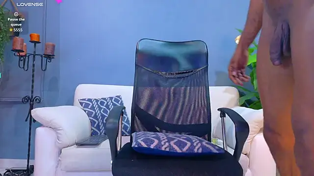 Iker bigdick online show from September 13, 2025, 1:49 am