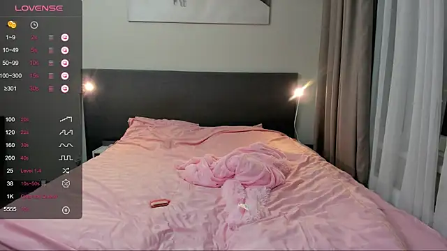 Snapshot of jesssicamooon chatting on September 23, 2025, 6:55 pm jesssicamooon online show from September 23, 2025, 6:55 pm