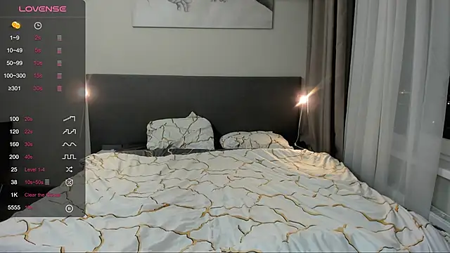 Snapshot of jesssicamooon chatting on October 29, 2025, 6:42 pm jesssicamooon online show from October 29, 2025, 6:42 pm