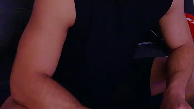 Snapshot of GymBoyVan chatting on February 5, 2025, 10:30 am GymBoyVan online show from February 5, 2025, 10:30 am