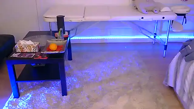 Snapshot of GymBoyVan chatting on February 15, 2025, 10:44 am GymBoyVan online show from February 15, 2025, 10:44 am