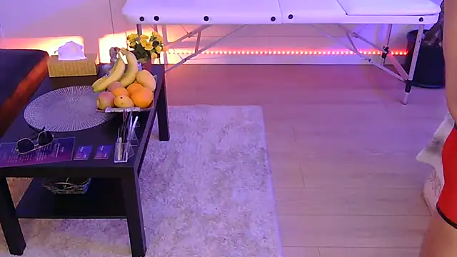 Snapshot of GymBoyVan chatting on March 17, 2025, 6:21 pm GymBoyVan online show from March 17, 2025, 6:21 pm