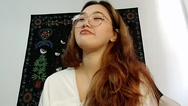 Jennatyan online show from September 9, 2025, 6:02 am