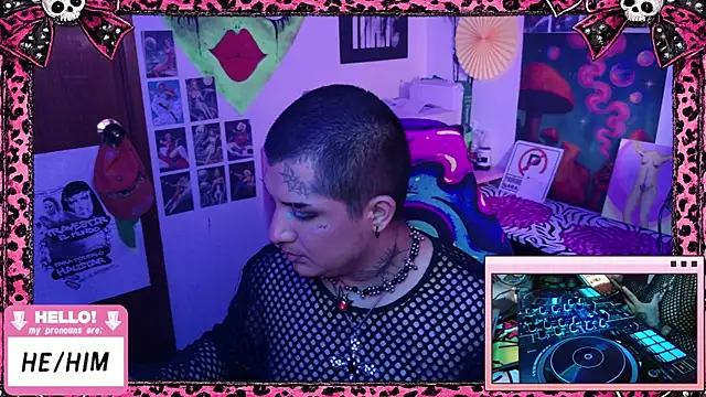Snapshot of masterkevinftm chatting on May 15, 2026, 12:01 pm masterkevinftm online show from May 15, 2026, 12:01 pm