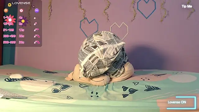 Snapshot of Dante_Bear_ chatting on February 24, 2026, 11:08 am Dante Bear online show from February 24, 2026, 11:08 am