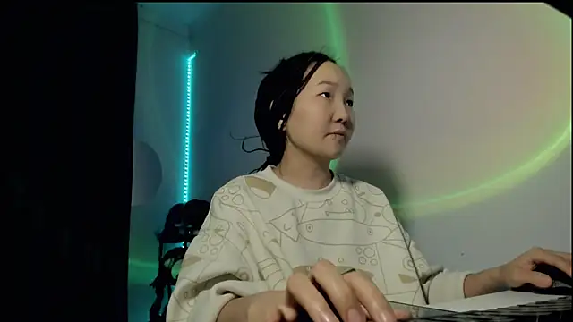 Snapshot of himeros_goddess chatting on February 13, 2025, 1:29 am himeros goddess online show from February 13, 2025, 1:29 am