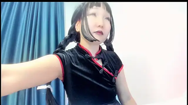 Snapshot of himeros_goddess chatting on September 17, 2025, 11:34 am himeros goddess online show from September 17, 2025, 11:34 am