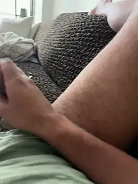 phofch231 online show from February 15, 2026, 2:03 pm