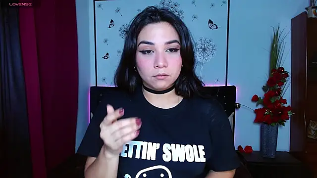 Snapshot of Lune_Claire chatting on April 16, 2026, 3:18 am Lune Claire online show from April 16, 2026, 3:18 am