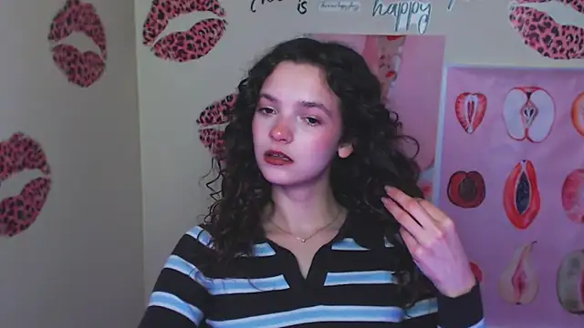 Snapshot of _SusieSu_ chatting on February 7, 2026, 1:15 pm SusieSu online show from February 7, 2026, 1:15 pm