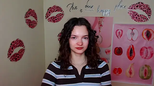 Snapshot of _SusieSu_ chatting on February 8, 2026, 7:23 am SusieSu online show from February 8, 2026, 7:23 am