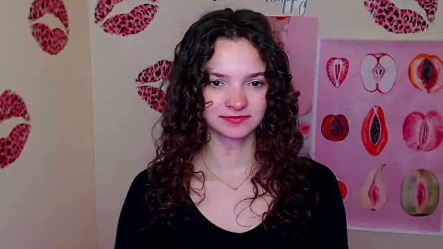 Snapshot of _SusieSu_ chatting on February 17, 2026, 1:29 pm SusieSu online show from February 17, 2026, 1:29 pm