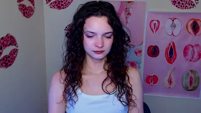 Snapshot of _SusieSu_ chatting on February 19, 2026, 1:18 pm SusieSu online show from February 19, 2026, 1:18 pm