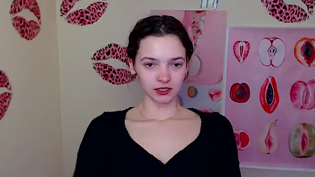 Snapshot of _SusieSu_ chatting on February 21, 2026, 1:12 pm SusieSu online show from February 21, 2026, 1:12 pm