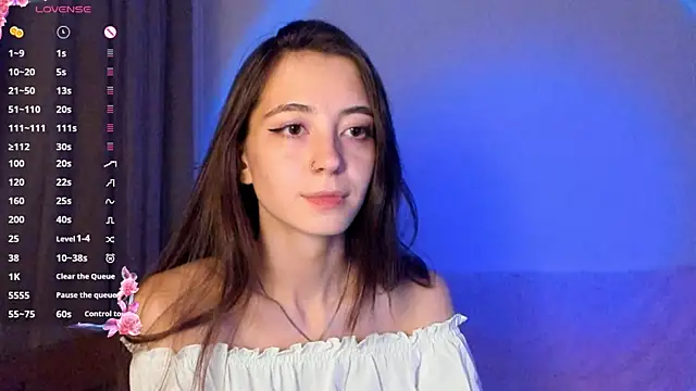 EvaBradley online show from September 15, 2025, 6:52 pm