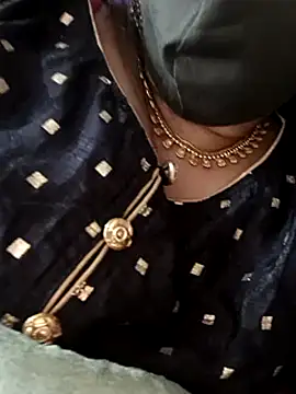 Anamika Kapoor online show from January 9, 2025, 6:36 pm